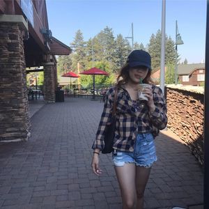 Meet your Posher, Jaze